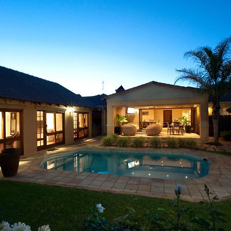 Rise And Shine Lodge Bloemfontein Exterior photo