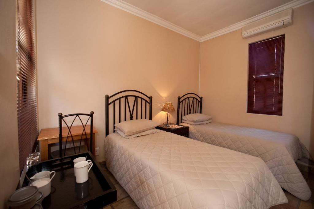 Rise And Shine Lodge Bloemfontein Room photo